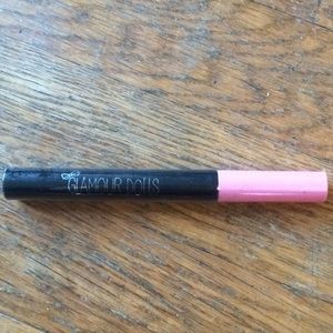 Glamour Dolls black mascara